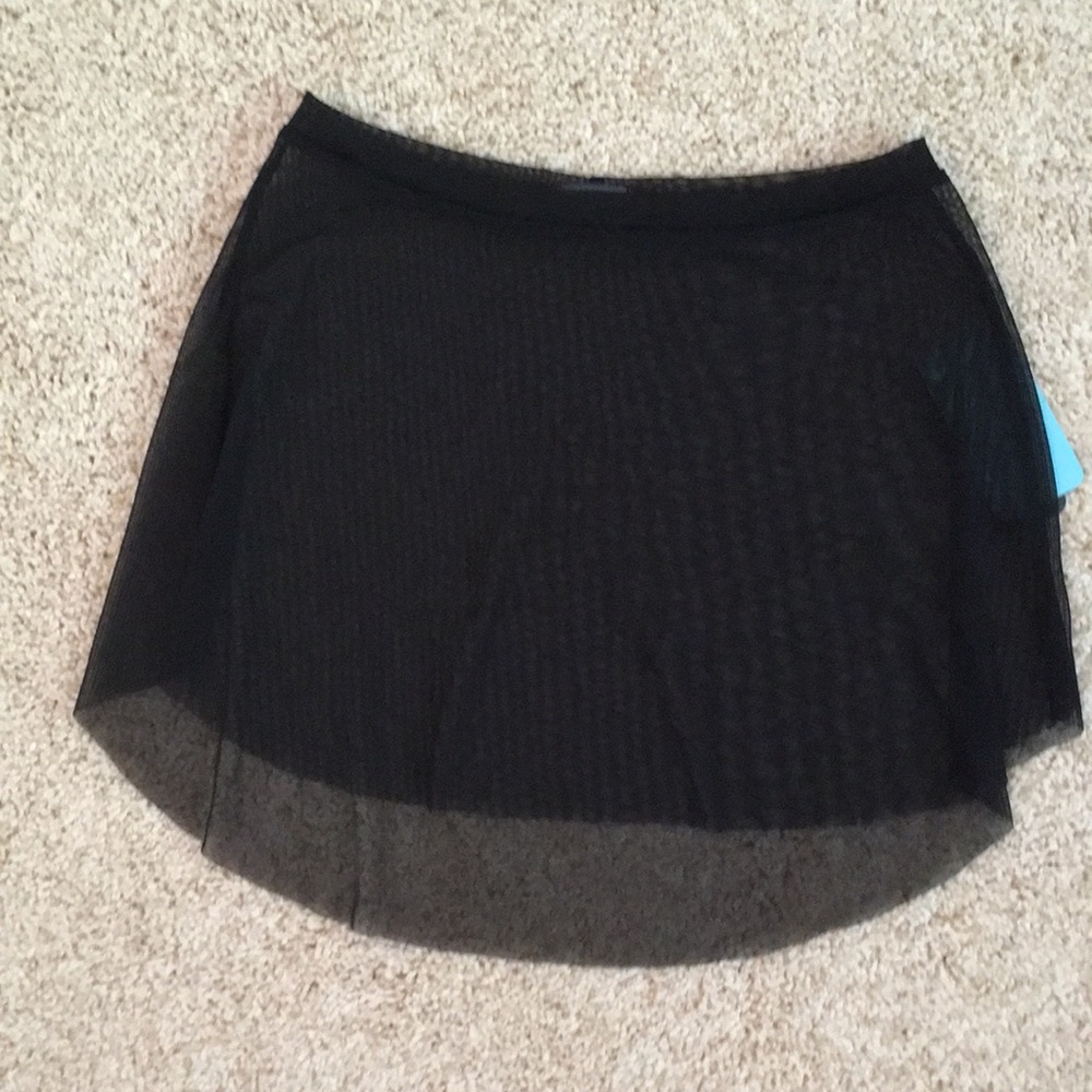 Eleve mesh tulip skirt